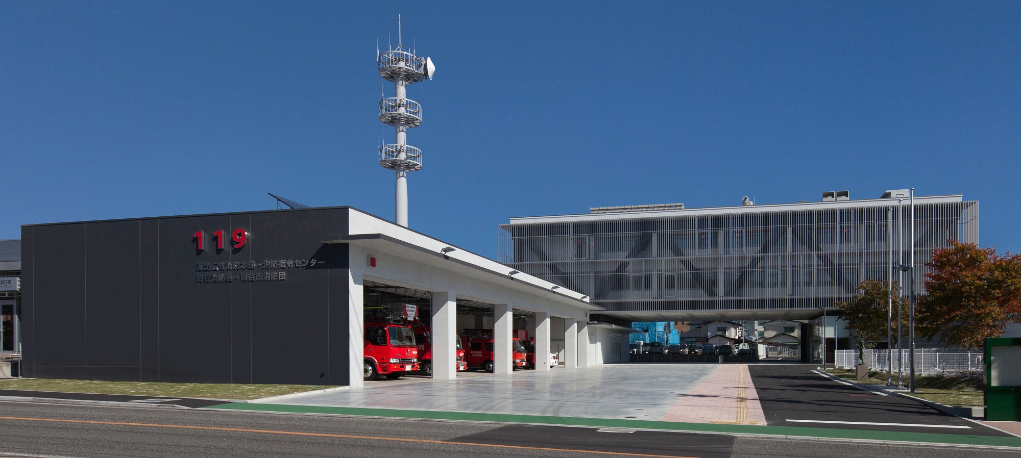 岡谷市消防庁舎様