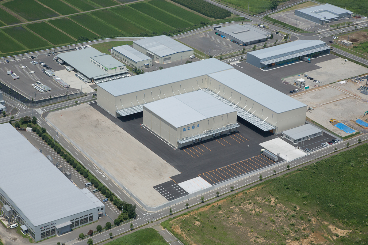 諏訪倉庫　群馬支店様